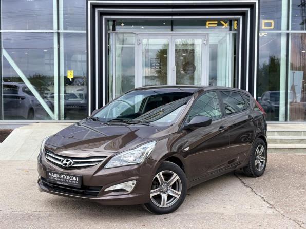 Hyundai Solaris I Рестайлинг с пробегом 2015 года, цена 865 000 рублей, 139638 км, хэтчбек, Автокод Объявления