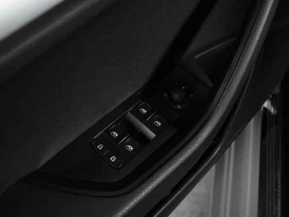 Skoda Superb III с пробегом 2019 года, цена 2 059 000 рублей, 88137 км, лифтбек, Автокод Объявления