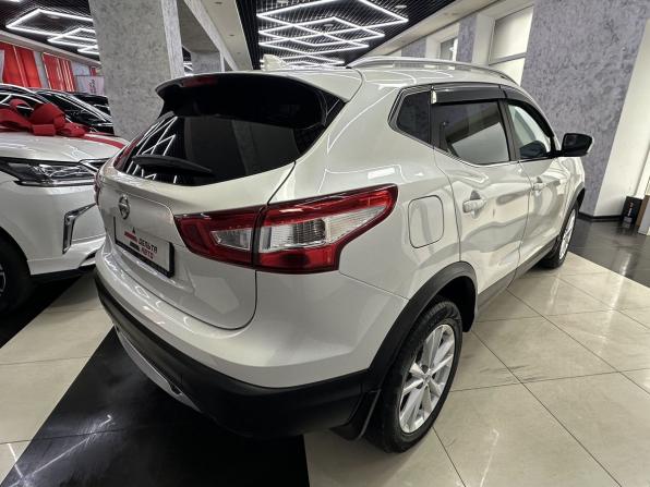 Nissan Qashqai II с пробегом 2018 года, цена 1 895 000 рублей, 87551 км, внедорожник, Автокод Объявления