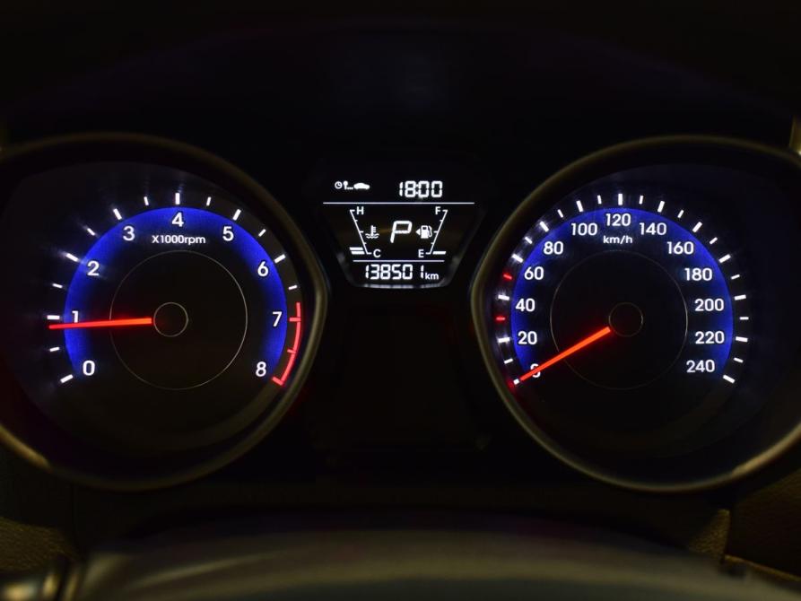 Hyundai Elantra V (MD) Рестайлинг Кемерово  - изображение 11