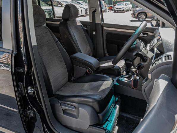 Volkswagen Touran I Рестайлинг с пробегом 2010 года, цена 820 000 рублей, 273199 км, компактвэн, Автокод Объявления