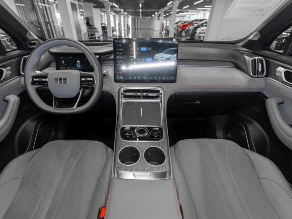 Geely Galaxy M7 с пробегом 2026 года, цена 3 645 000 рублей, 15 км, внедорожник, Автокод Объявления