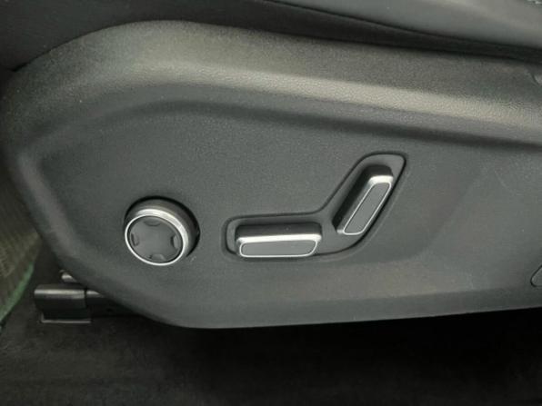 Geely Monjaro I с пробегом 2023 года, цена 2 851 000 рублей, 58298 км, внедорожник, Автокод Объявления