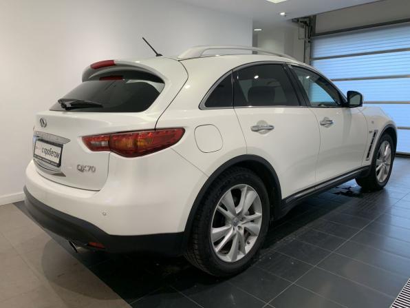 Infiniti QX70 с пробегом 2015 года, цена 1 799 000 рублей, 117502 км, внедорожник, Автокод Объявления