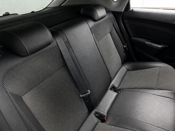 Opel Astra J с пробегом 2011 года, цена 650 000 рублей, 164784 км, хэтчбек, Автокод Объявления