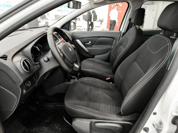 Renault Logan II с пробегом 2015 года, цена 690 000 рублей, 146657 км, седан, Автокод Объявления