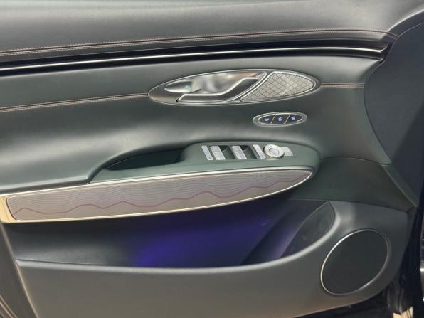 Genesis GV70 I с пробегом 2020 года, цена 4 000 000 рублей, 93000 км, внедорожник, Автокод Объявления