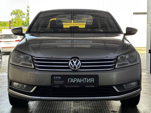 Volkswagen Passat B7 с пробегом 2012 года, цена 740 000 рублей, 236360 км, седан, Автокод Объявления