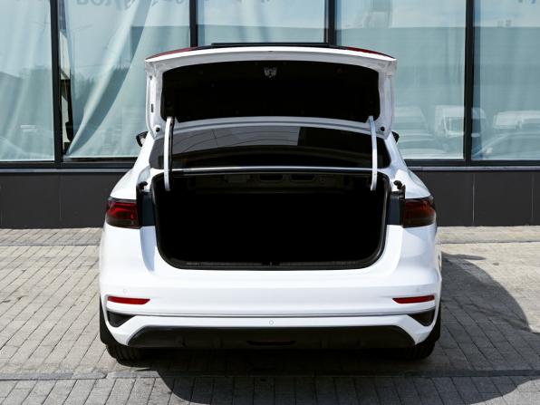 Geely Emgrand II с пробегом 2023 года, цена 1 418 000 рублей, 23653 км, седан, Автокод Объявления