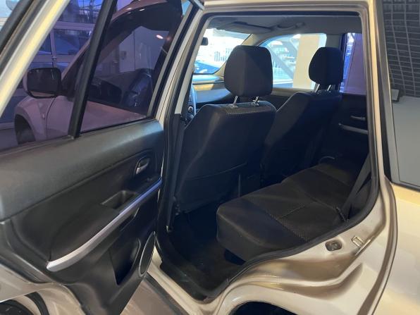Suzuki Grand Vitara II с пробегом 2005 года, цена 680 000 рублей, 264781 км, внедорожник, Автокод Объявления