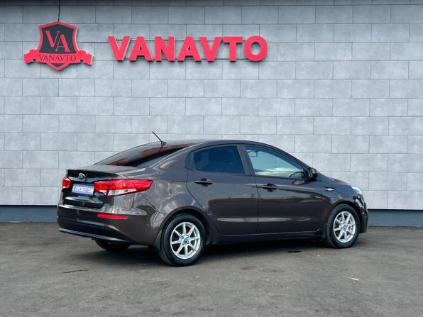 Kia Rio III Рестайлинг с пробегом 2016 года, цена 1 090 000 рублей, 125000 км, седан, Автокод Объявления