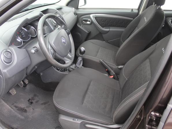 Renault Duster I Рестайлинг с пробегом 2017 года, цена 1 310 000 рублей, 87817 км, внедорожник, Автокод Объявления