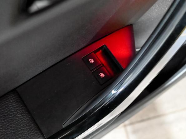 Opel Astra J Рестайлинг с пробегом 2013 года, цена 950 000 рублей, 139862 км, хэтчбек, Автокод Объявления