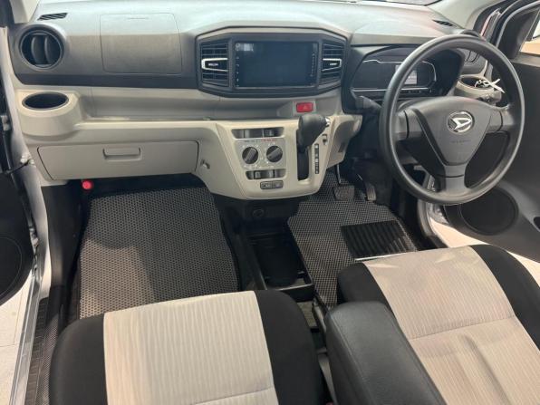Daihatsu Mira e:S II с пробегом 2021 года, цена 799 000 рублей, 68453 км, хэтчбек, Автокод Объявления