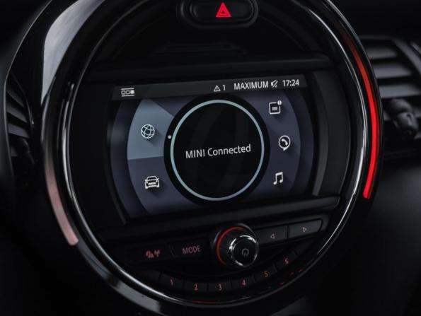 Mini Hatch III (F55/F56) Рестайлинг с пробегом 2020 года, цена 2 749 000 рублей, 127670 км, хэтчбек, Автокод Объявления