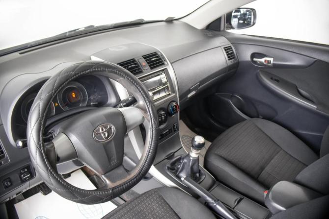 Toyota Corolla X (E140 E150) Рестайлинг с пробегом 2012 года, цена 1 249 000 рублей, 164100 км, седан, Автокод Объявления