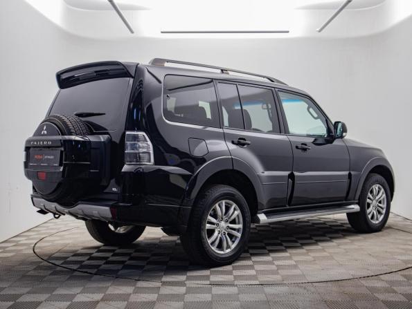 Mitsubishi Pajero IV Рестайлинг 1 с пробегом 2013 года, цена 1 920 000 рублей, 186963 км, внедорожник, Автокод Объявления