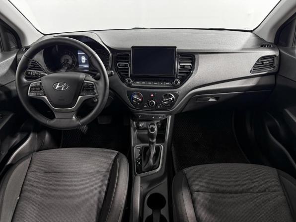 Hyundai Solaris II Рестайлинг с пробегом 2021 года, цена 1 570 000 рублей, 119799 км, седан, Автокод Объявления