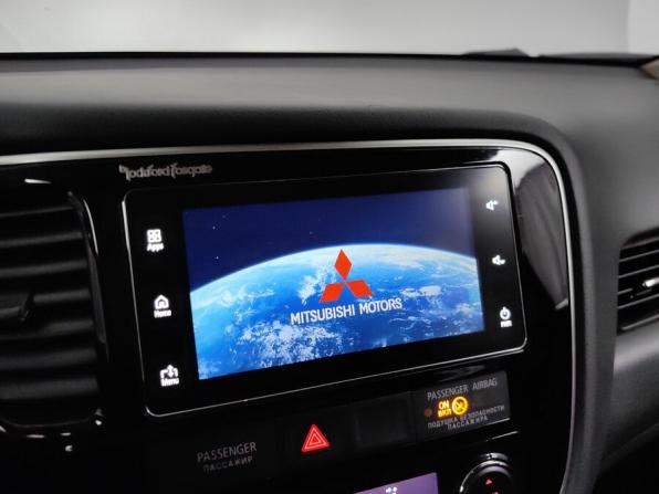 Mitsubishi Outlander III Рестайлинг 2 с пробегом 2018 года, цена 2 298 000 рублей, 186000 км, внедорожник, Автокод Объявления