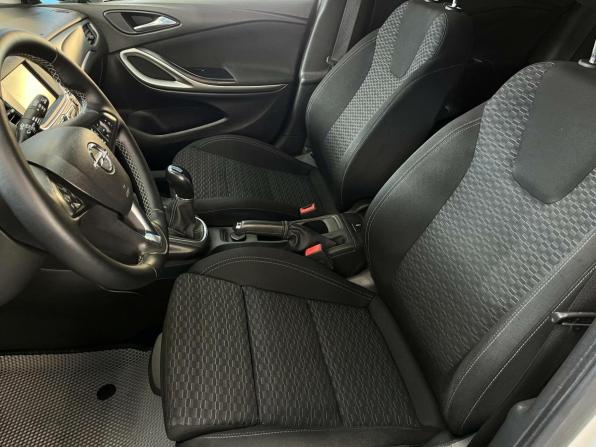 Opel Astra K с пробегом 2018 года, цена 1 347 650 рублей, 148940 км, универсал, Автокод Объявления