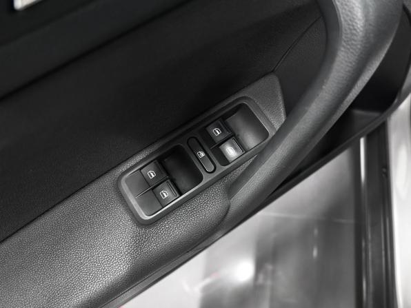 Skoda Yeti I Рестайлинг с пробегом 2014 года, цена 1 495 000 рублей, 131437 км, внедорожник, Автокод Объявления
