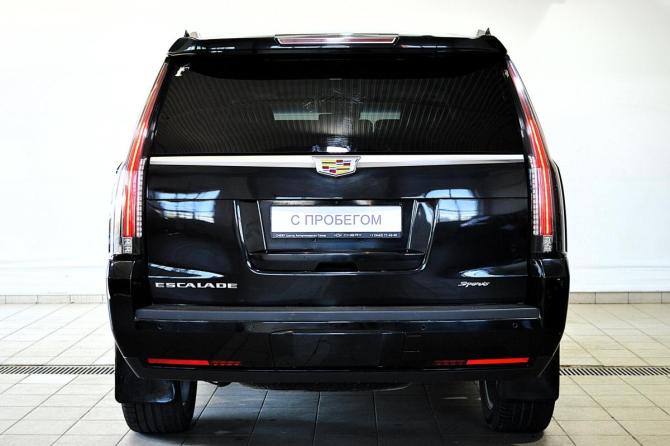 Cadillac Escalade IV с пробегом 2015 года, цена 2 575 000 рублей, 149000 км, внедорожник, Автокод Объявления