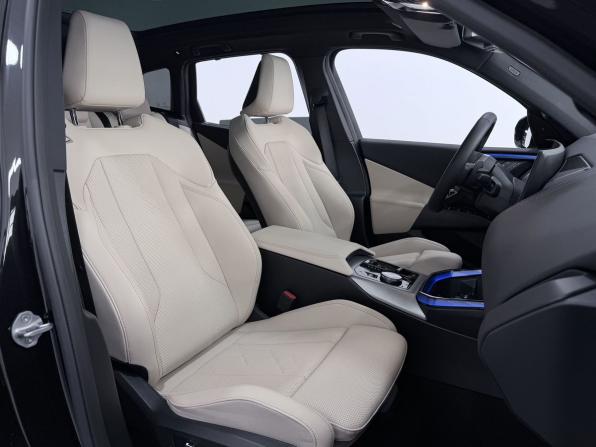 BMW X3 IV (G45/G48) с пробегом 2025 года, цена 8 290 000 рублей, 5100 км, внедорожник, Автокод Объявления