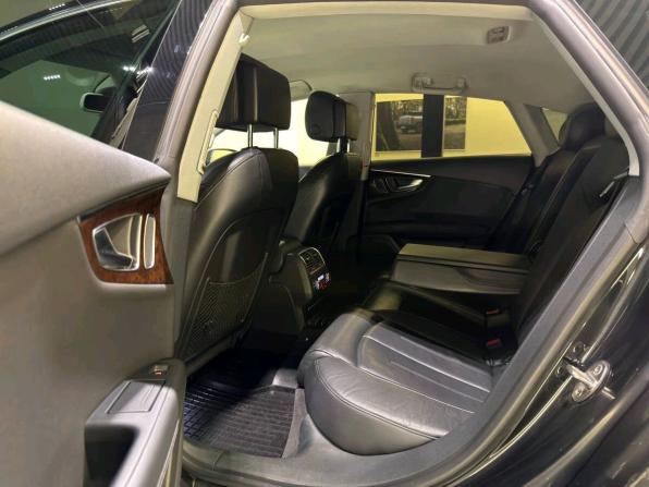 Audi A7 I (4G) с пробегом 2010 года, цена 1 250 000 рублей, 277232 км, лифтбек, Автокод Объявления