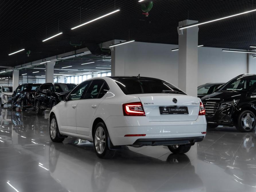 Skoda Octavia III (A7) Рестайлинг Москва  - изображение 4