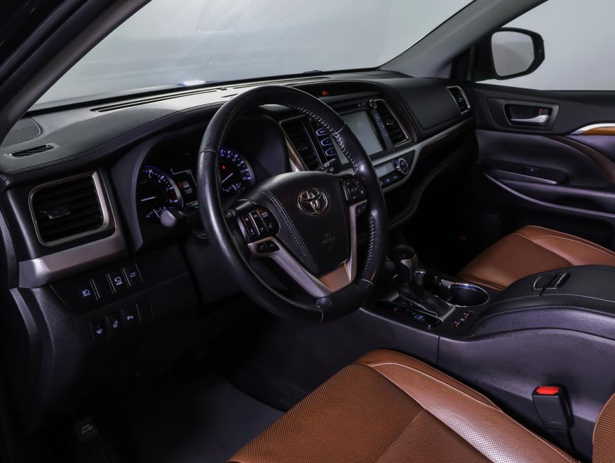 Toyota Highlander III (XU50) Рестайлинг Москва  - изображение 16