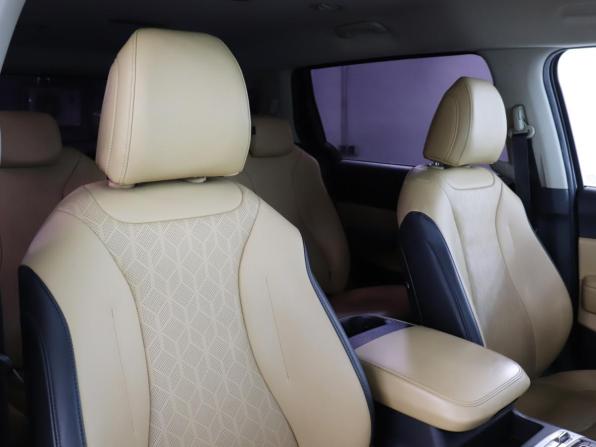 Kia Carnival IV с пробегом 2020 года, цена 3 244 000 рублей, 127963 км, минивэн, Автокод Объявления