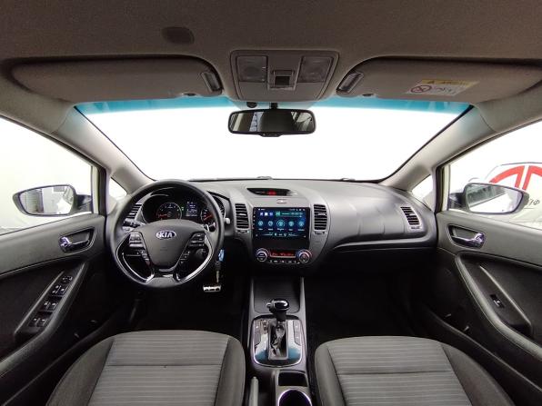 Kia Cerato III Рестайлинг (Classic) с пробегом 2019 года, цена 1 399 000 рублей, 196102 км, седан, Автокод Объявления