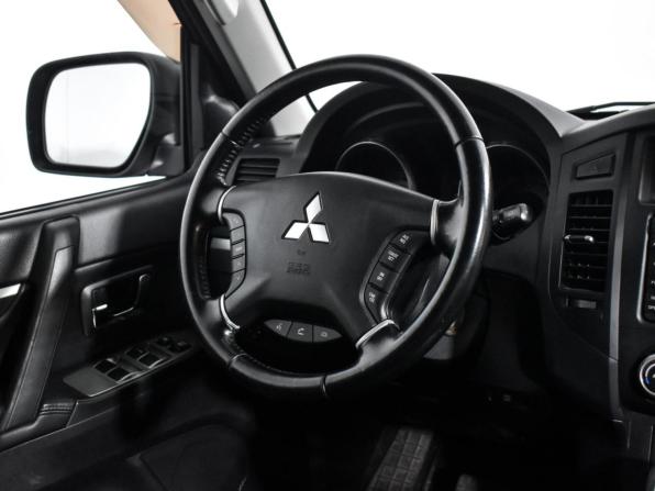 Mitsubishi Pajero IV с пробегом 2011 года, цена 1 459 000 рублей, 221484 км, внедорожник, Автокод Объявления