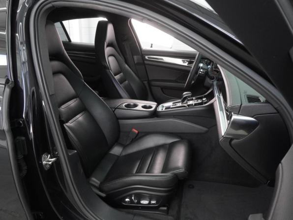 Porsche Panamera II с пробегом 2016 года, цена 5 975 000 рублей, 164396 км, лифтбек, Автокод Объявления