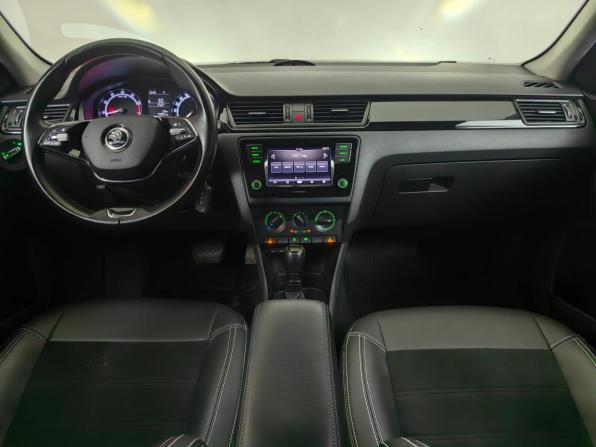 Skoda Rapid I Рестайлинг с пробегом 2017 года, цена 1 240 000 рублей, 140095 км, лифтбек, Автокод Объявления