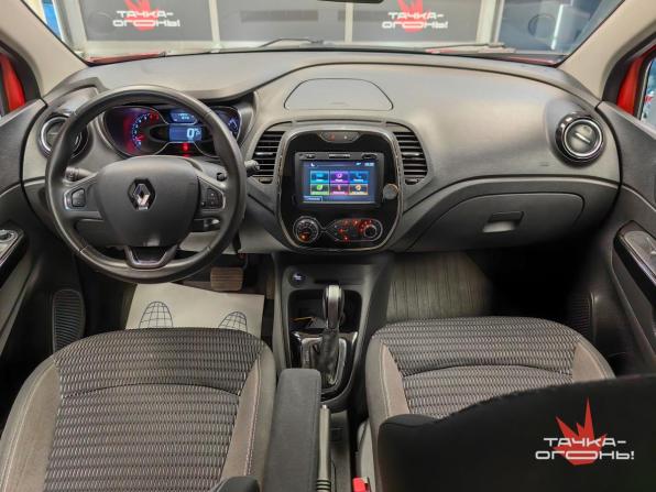 Renault Kaptur I с пробегом 2018 года, цена 1 650 000 рублей, 113000 км, внедорожник, Автокод Объявления