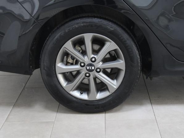 Kia Rio IV Рестайлинг с пробегом 2021 года, цена 1 859 900 рублей, 83548 км, седан, Автокод Объявления