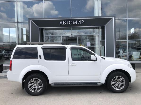 Nissan Pathfinder III Рестайлинг с пробегом 2011 года, цена 1 360 000 рублей, 323067 км, внедорожник, Автокод Объявления