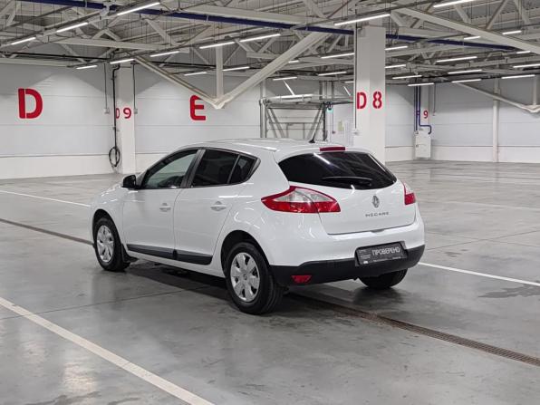 Renault Megane III Рестайлинг с пробегом 2014 года, цена 729 000 рублей, 138463 км, хэтчбек, Автокод Объявления