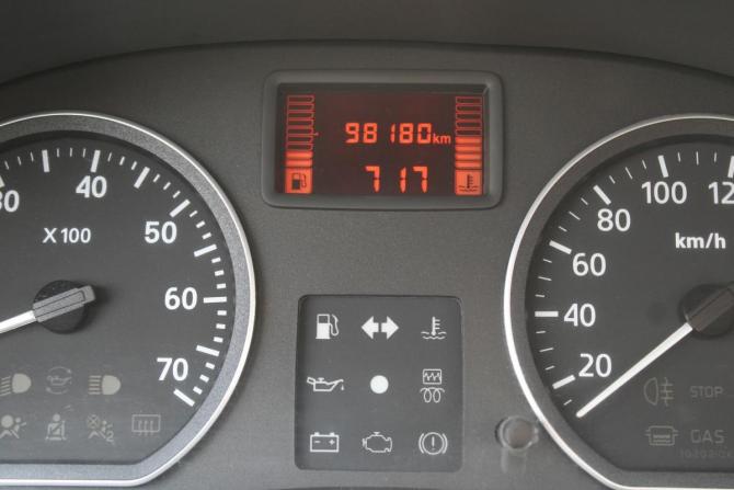 Renault Sandero I с пробегом 2013 года, цена 590 000 рублей, 98000 км, хэтчбек, Автокод Объявления