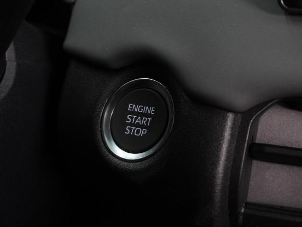 Toyota RAV4 VI (XA60) с пробегом 2026 года, цена 4 558 000 рублей, 660 км, внедорожник, Автокод Объявления