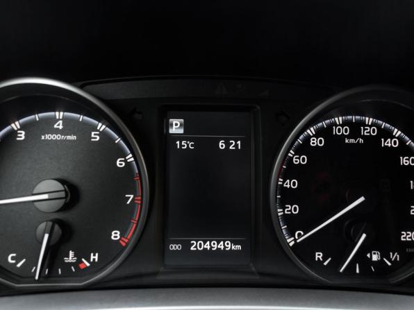 Toyota RAV4 IV (XA40) Рестайлинг с пробегом 2016 года, цена 2 200 000 рублей, 204949 км, внедорожник, Автокод Объявления