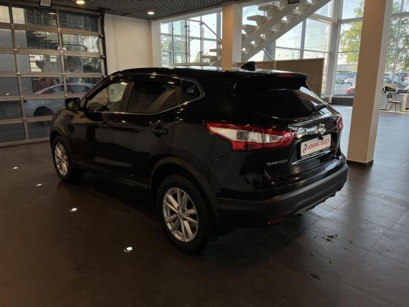 Nissan Qashqai II с пробегом 2017 года, цена 1 865 000 рублей, 104904 км, внедорожник, Автокод Объявления