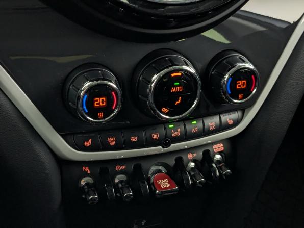 Mini Countryman II с пробегом 2018 года, цена 2 700 000 рублей, 87205 км, внедорожник, Автокод Объявления