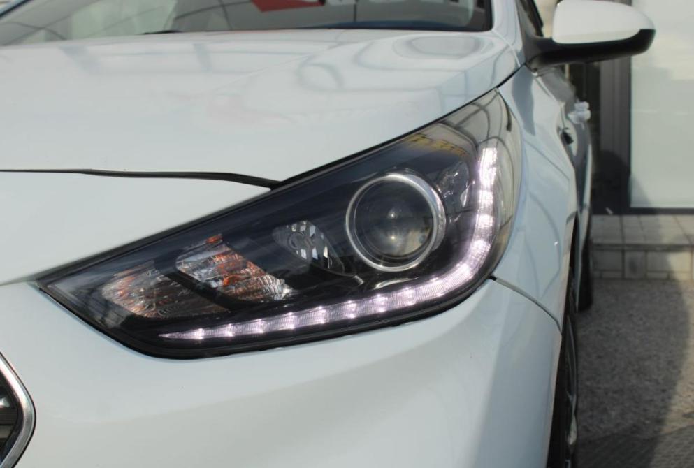 Hyundai Solaris I Рестайлинг Саратов  - изображение 9
