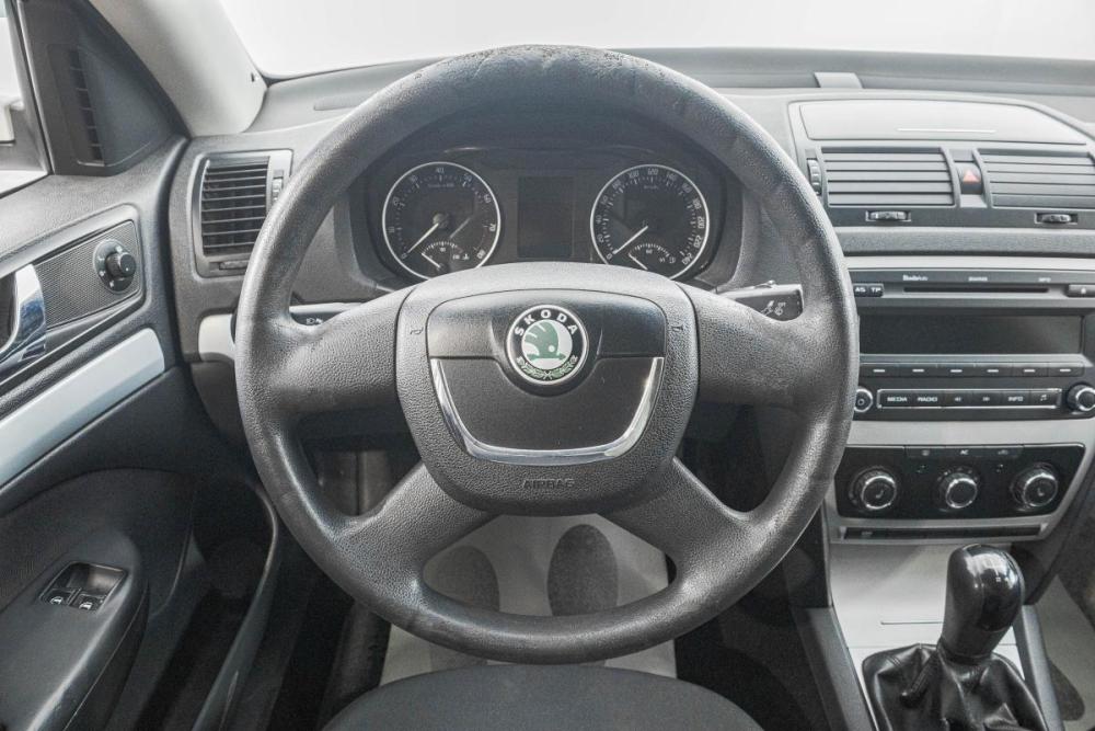 Skoda Octavia II (A5) Рестайлинг Барнаул  - изображение 15