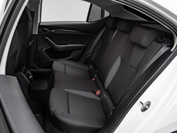 Skoda Octavia IV (A8) с пробегом 2021 года, цена 2 450 000 рублей, 60132 км, лифтбек, Автокод Объявления
