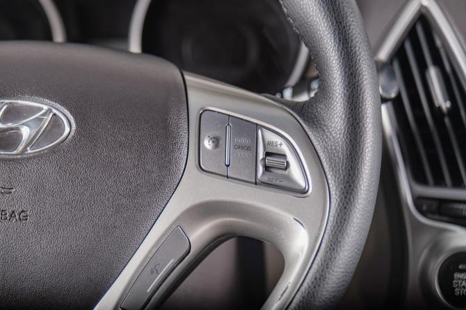 Hyundai ix35 I с пробегом 2012 года, цена 1 299 000 рублей, 195256 км, внедорожник, Автокод Объявления