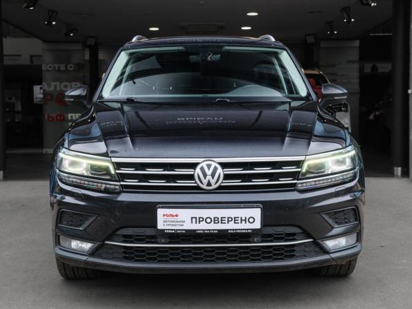 Volkswagen Tiguan II с пробегом 2018 года, цена 1 890 000 рублей, 210976 км, внедорожник, Автокод Объявления
