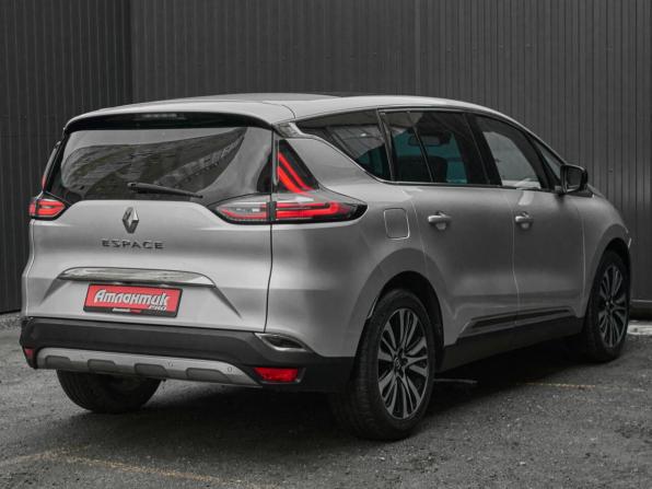Renault Espace V с пробегом 2017 года, цена 1 690 000 рублей, 156085 км, минивэн, Автокод Объявления